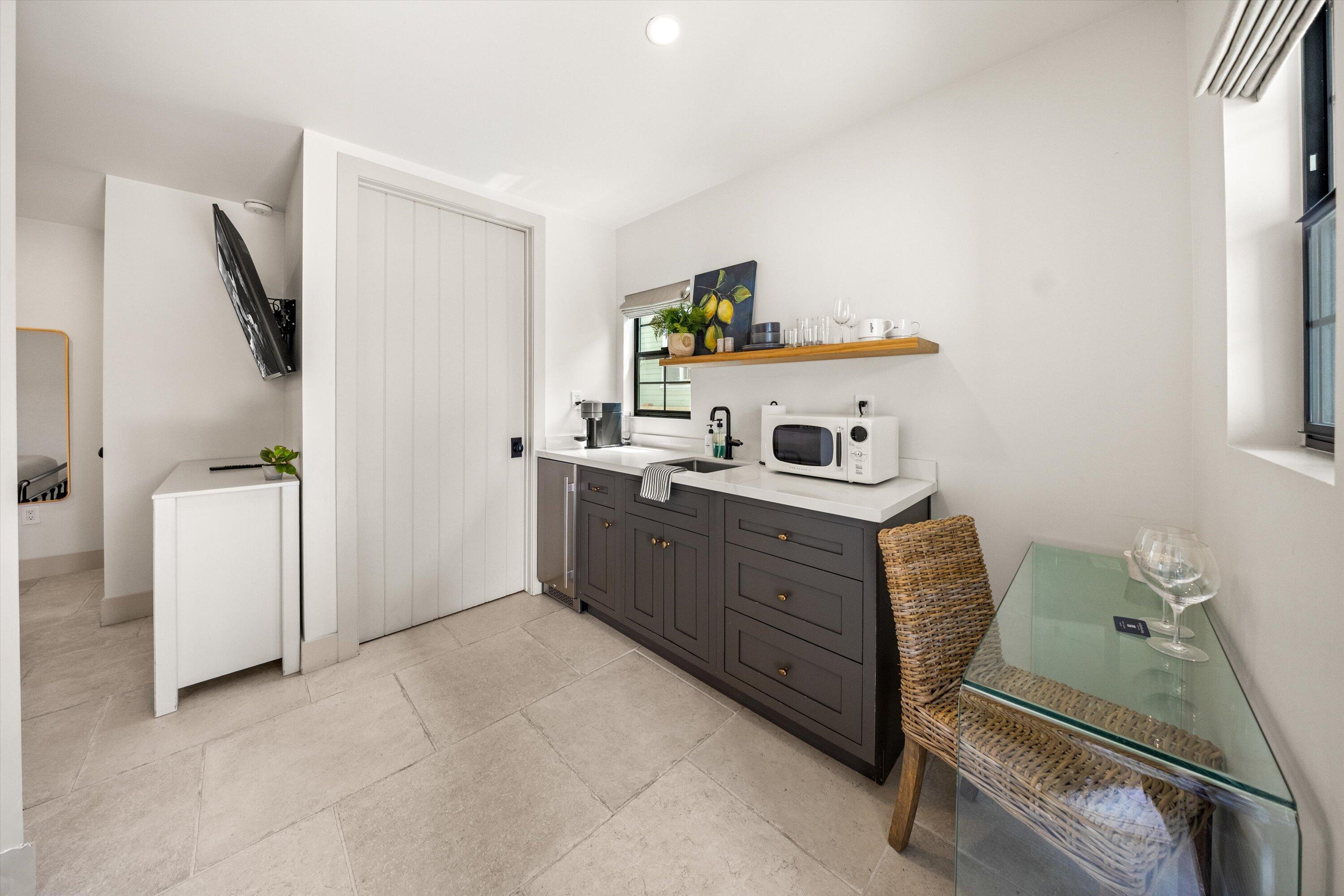 6 East Valerio Street Santa Barbara, CA 93101 - Photo 30 of 74 6D-Kitchen Area