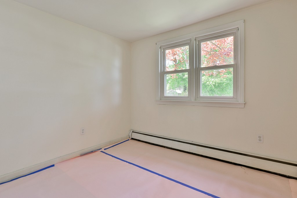 26 Henderson Road Woburn, MA 01801 - Photo 17 of 27