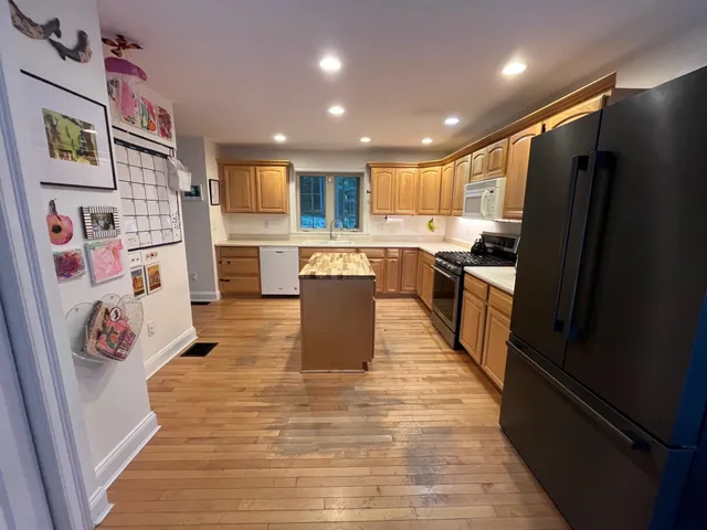 $575,000 | 148 Brenner Drive, Conway, NH 03818