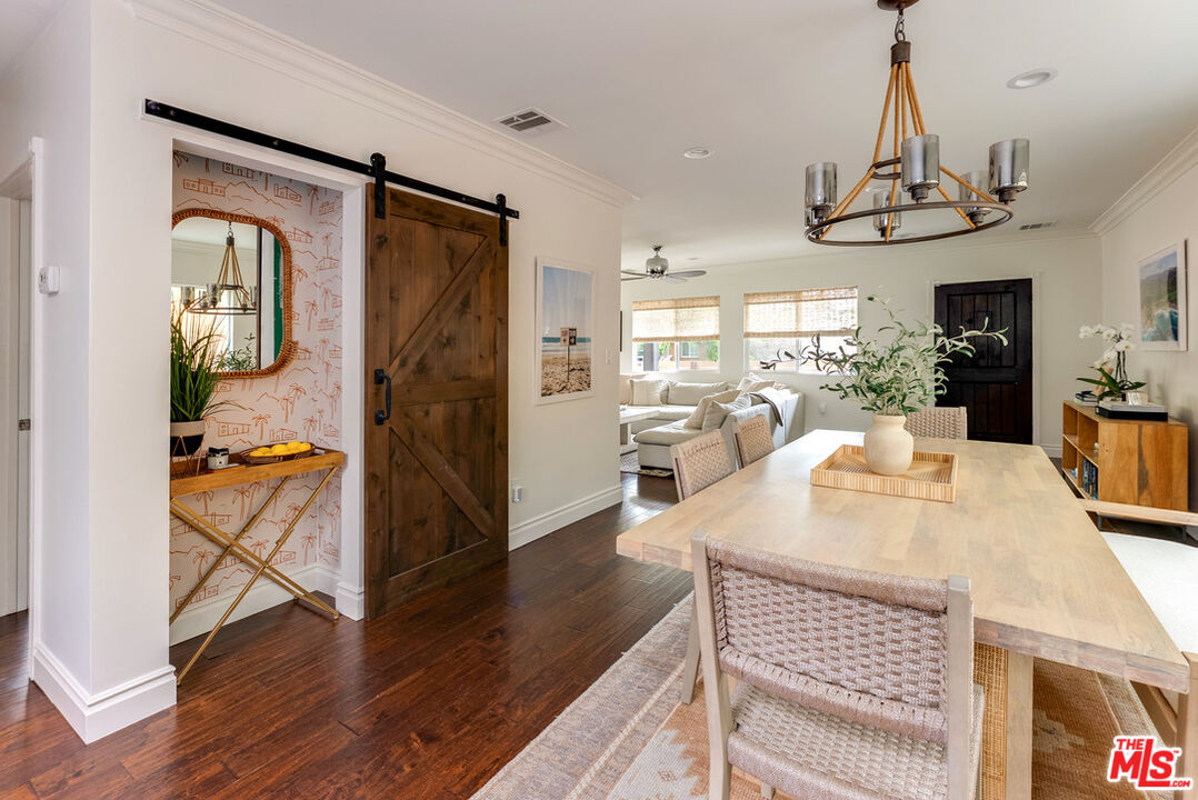 1774 Washington Way Venice, CA 90291 - Photo 6 of 30