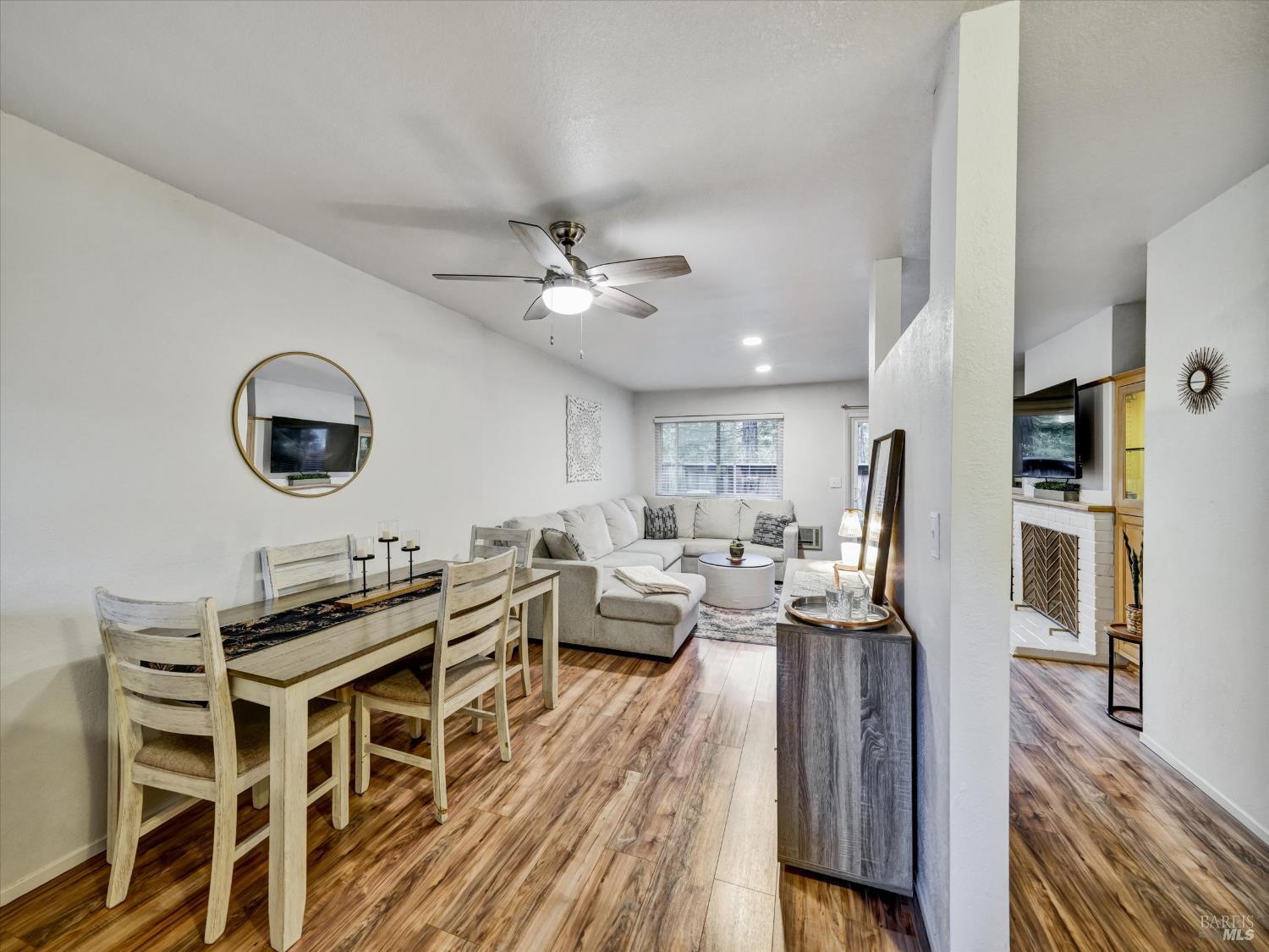 712 Racquet Club Circle Rohnert Park, CA 94928 - Photo 10 of 32