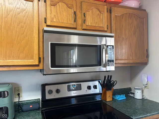 $359,000 | 1300 Red Cedar Lane, Spencer, IN 47460