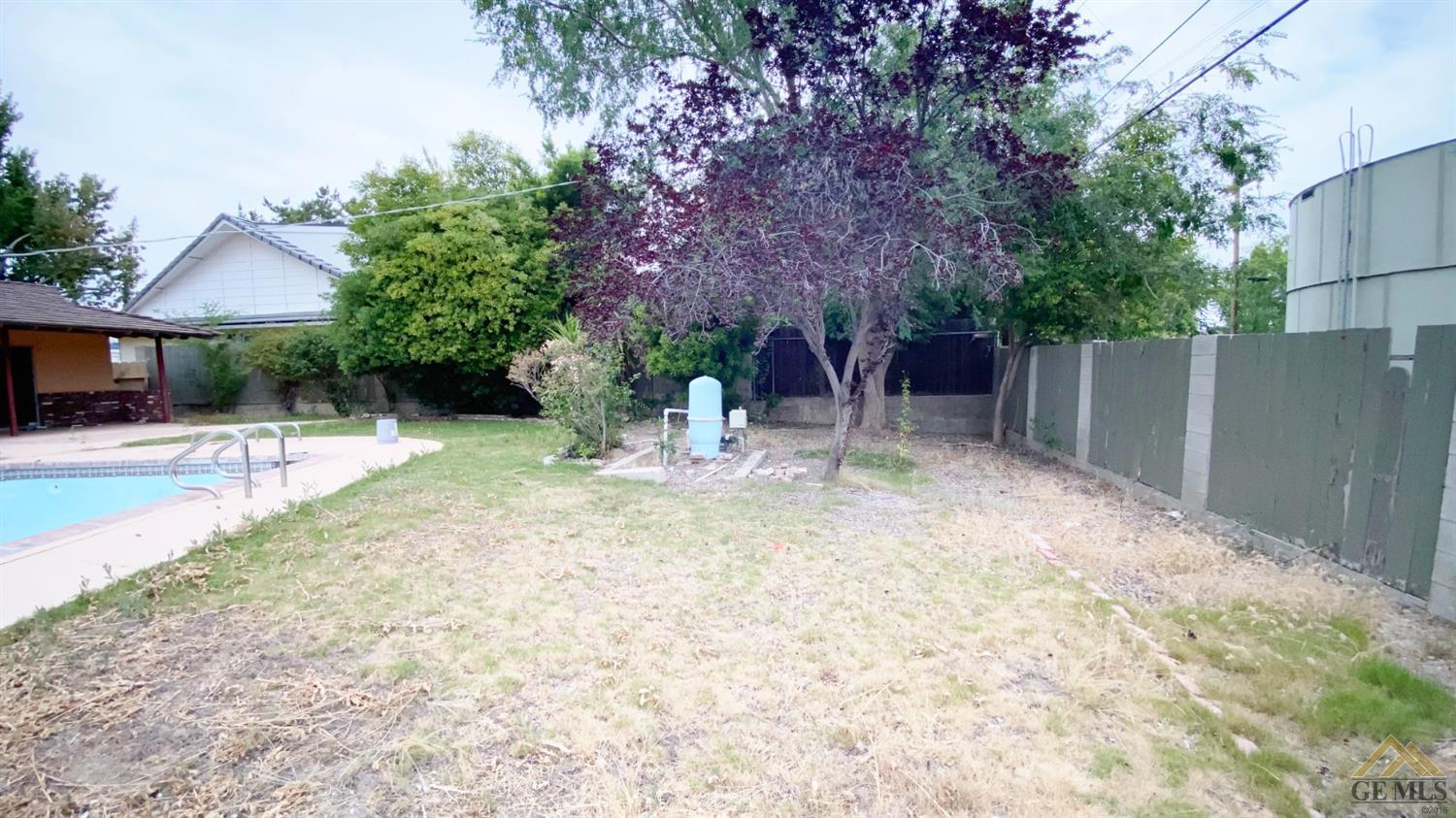 3001 Panorama Drive Bakersfield, CA 93306 - Photo 19 of 21