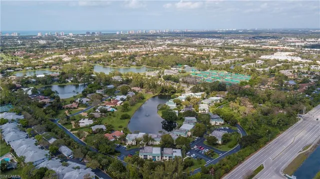 $3,800 | 217 Bobolink Way, Unit 217B, Naples, FL 34105