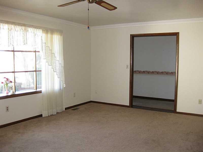 1670 Surrey Road Troy, OH 45373 - Photo 8 of 18 Gallery Image 8