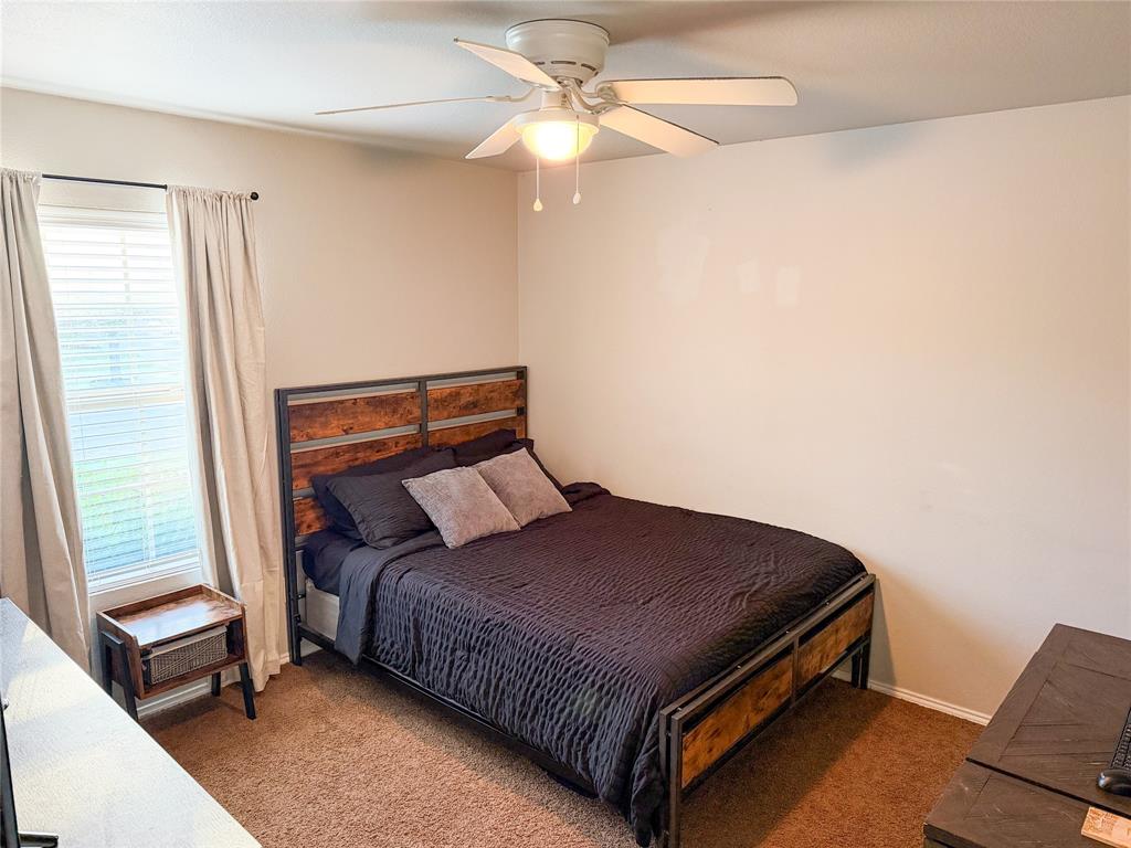 12642 Forest Lawn Road Rhome, TX 76078 - Photo 10 of 27