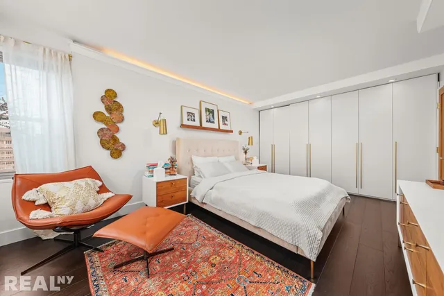 $999,950 | 400 East 56th Street, Unit 36O | Sutton Place