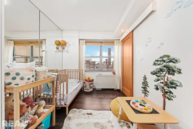 $999,950 | 400 East 56th Street, Unit 36O | Sutton Place