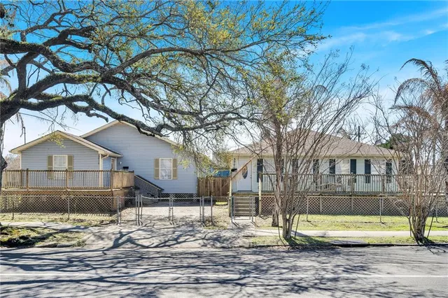 $598,000 | 5000-10 St Claude Avenue, New Orleans, LA 70117