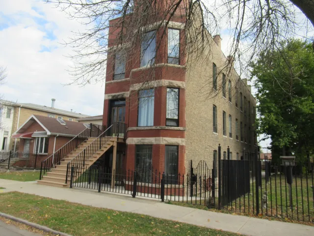 $1,245,000 | 3315 South Wood Street, Chicago, IL 60608
