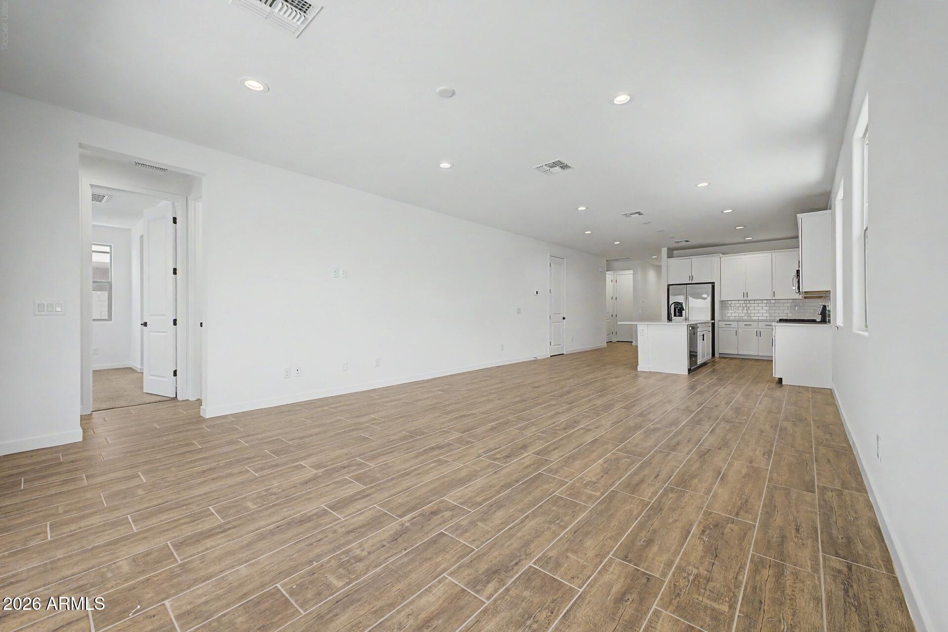 8042 West Granada Road Phoenix, AZ 85035 - Photo 5 of 35