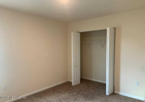 $2,200 | 15747 Equine Gait Drive, Jacksonville, FL 32234