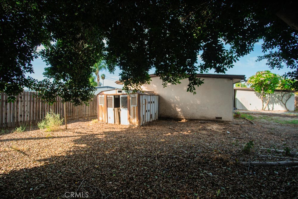 9304 Martha Way Riverside, CA 92503 - Photo 18 of 25