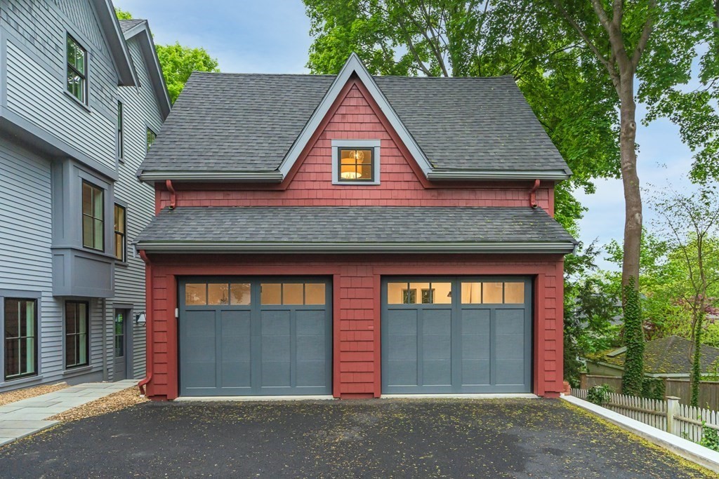 65 Crest Road Wellesley, MA 02482 - Photo 35 of 38