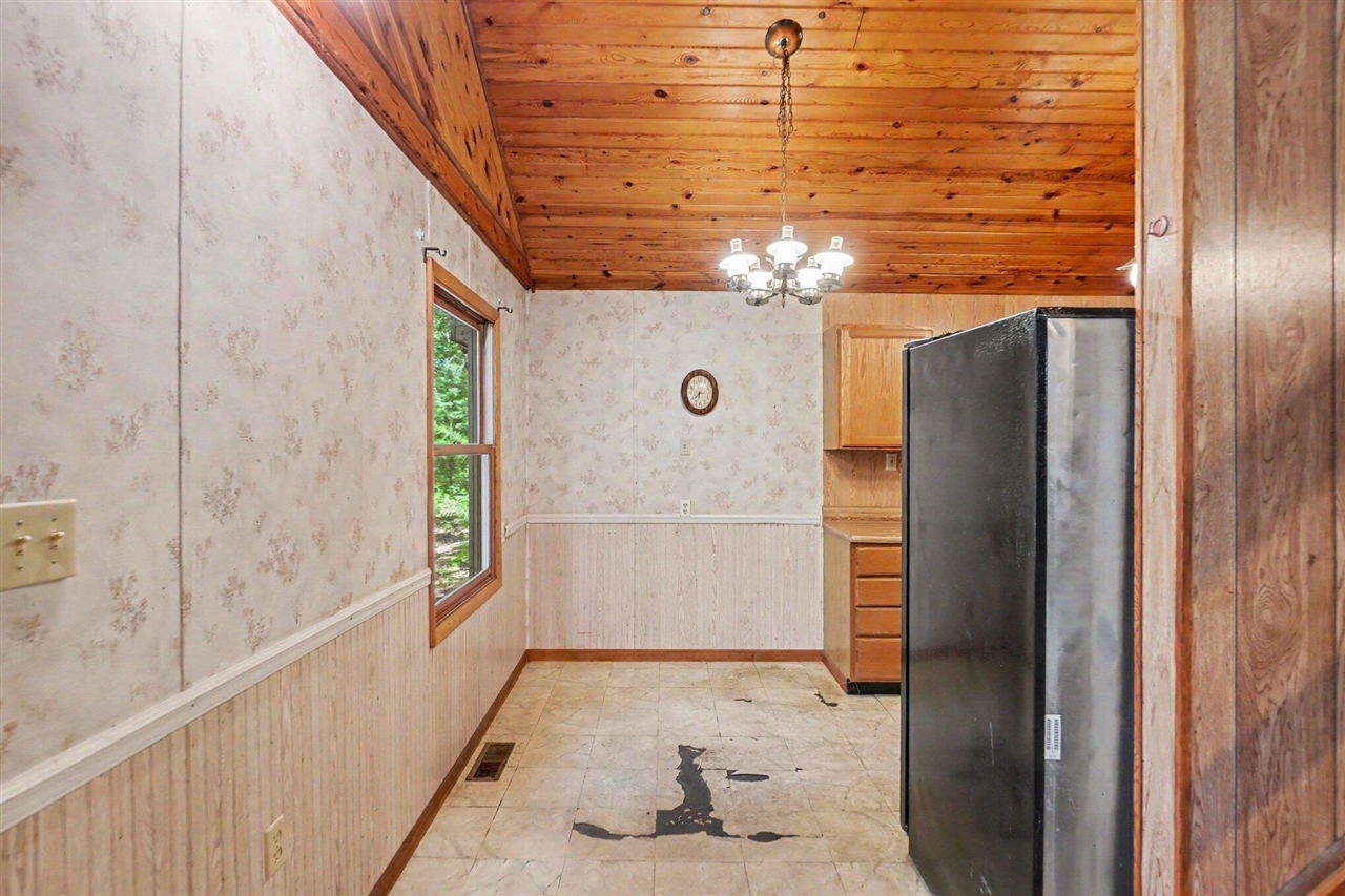 760 South Walhalla Road Branch, MI 49402 - Photo 6 of 20 Gallery Image 6