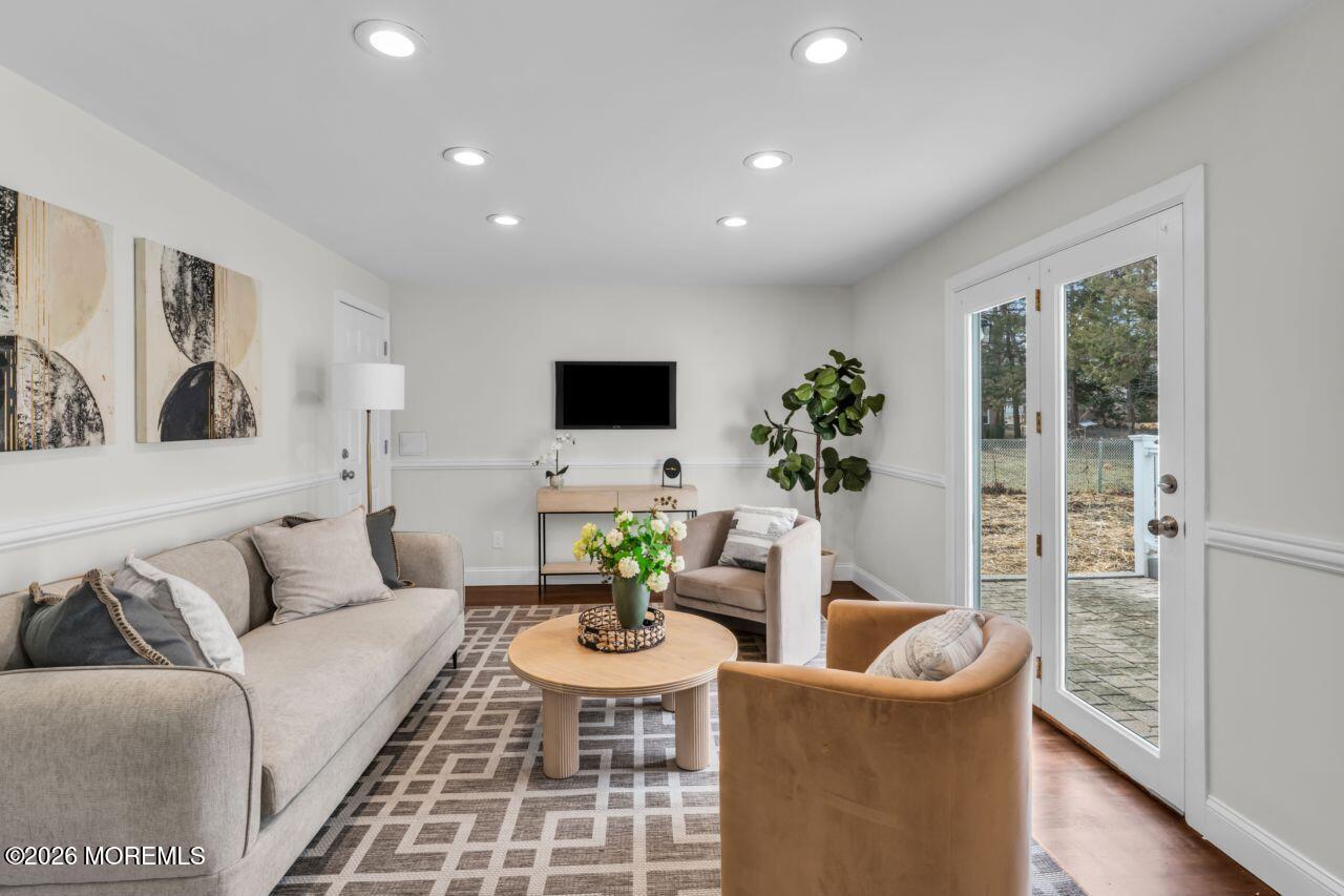 210 Keller Street Bayville, NJ 08721 - Photo 11 of 30 photos_web_resolution_HOM04306