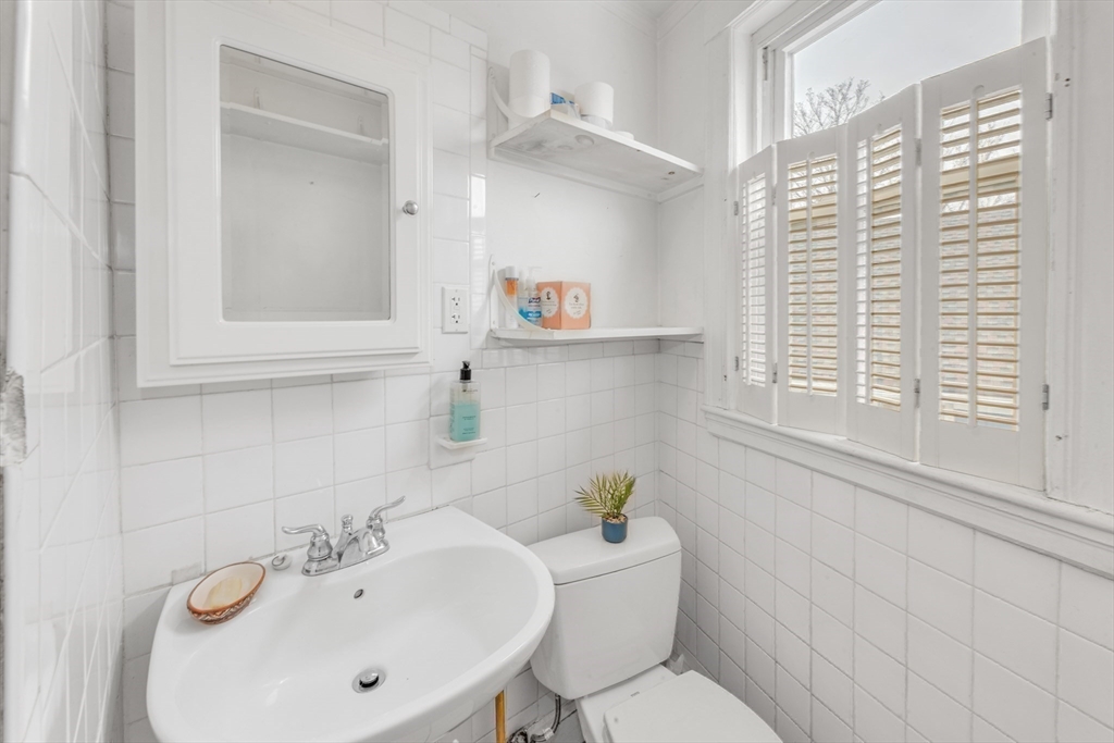 75 St Rose Street, Unit 3 Boston, MA 02130 - Photo 23 of 26