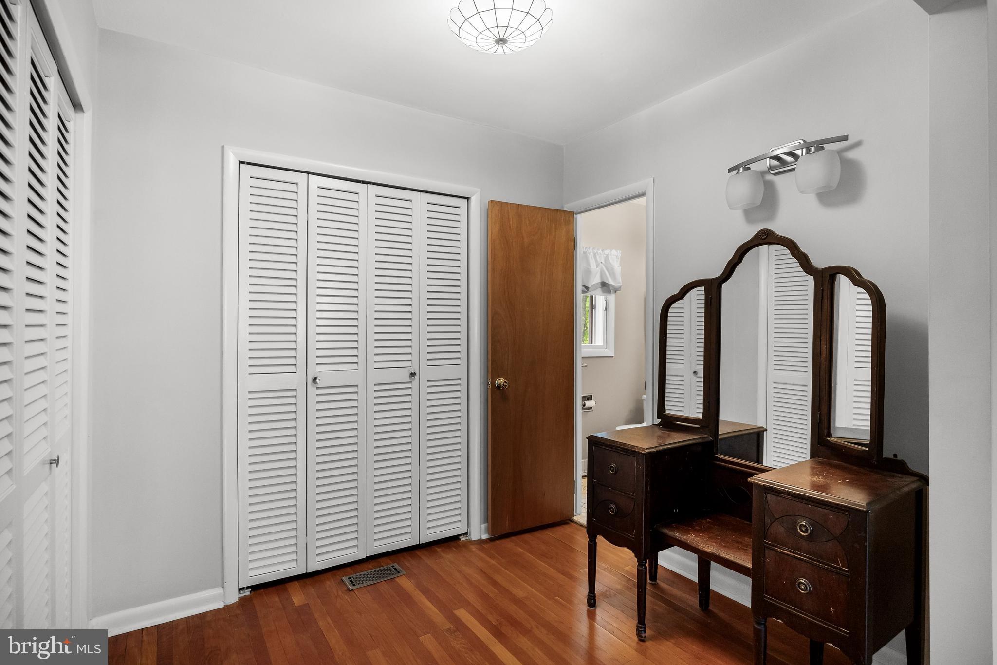 44 Clemson Road Cherry Hill, NJ 08034 - Photo 25 of 51 Primary bedroom dressing area