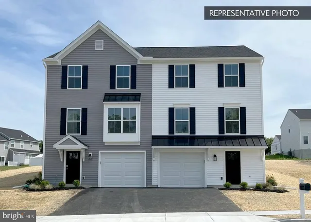 $379,990 | 708 Deerfield Boulevard, Pennsburg, PA 18073