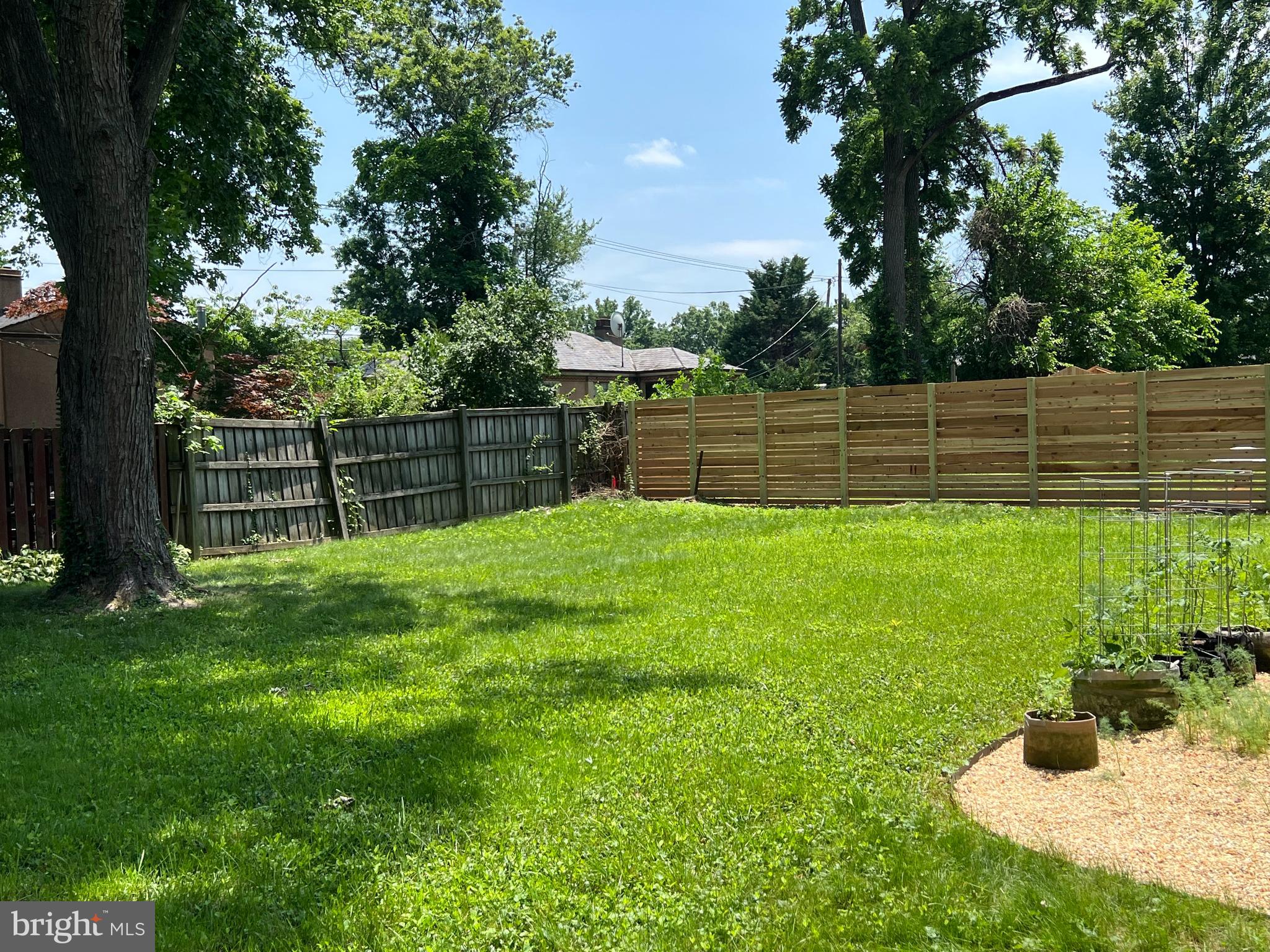 9925 Sutherland Road Silver Spring, MD 20901 - Photo 14 of 15 a garden view