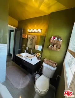 $2,999,000 | 10915 Ayres Avenue, Los Angeles, CA 90064