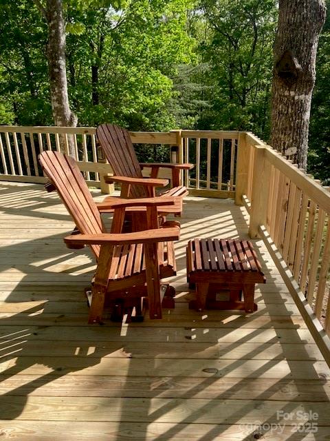 804 Ledbetter Road Robbinsville, NC 28771 - Photo 4 of 27 a view of a house with a balcony