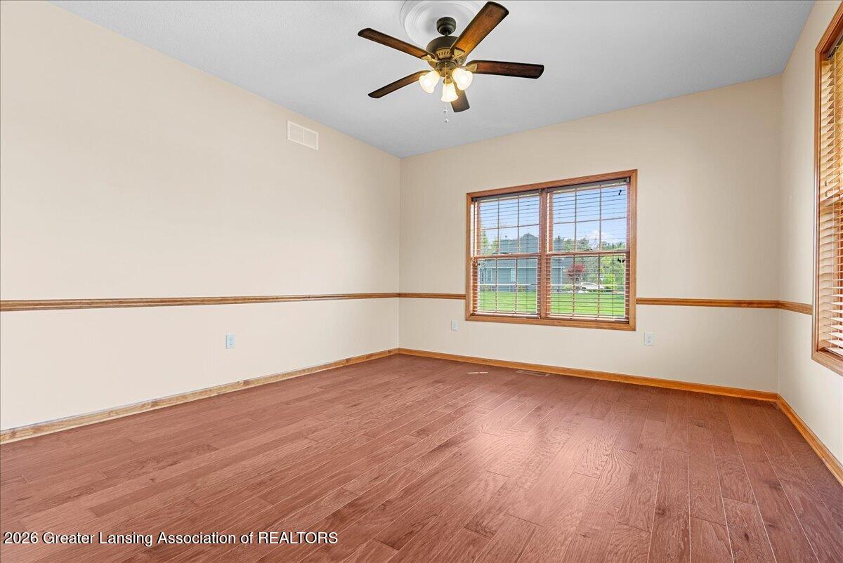 4580 Dimond Way Dimondale, MI 48821 - Photo 13 of 51 Front Room