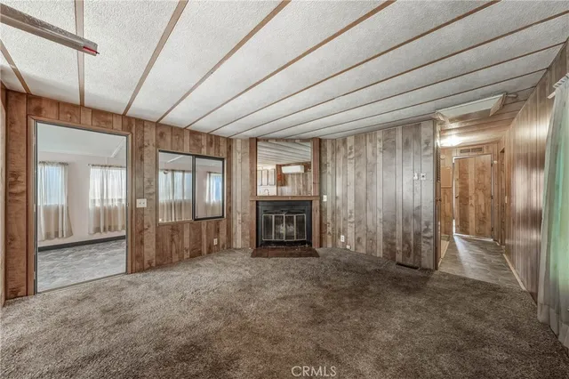 a view of a storage & utility room