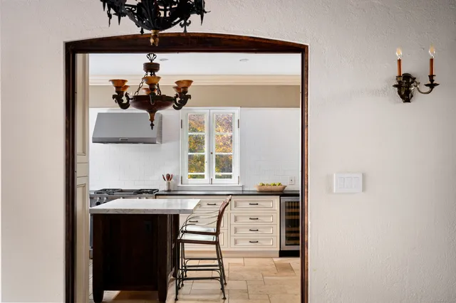 $2,150,000 | 271 Hunting Ridge Road, Stamford, CT 06903