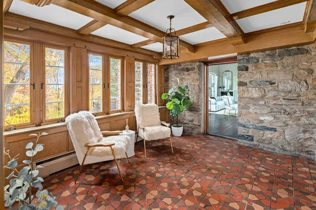 $2,150,000 | 271 Hunting Ridge Road, Stamford, CT 06903