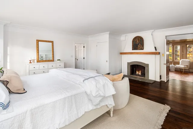 $2,150,000 | 271 Hunting Ridge Road, Stamford, CT 06903