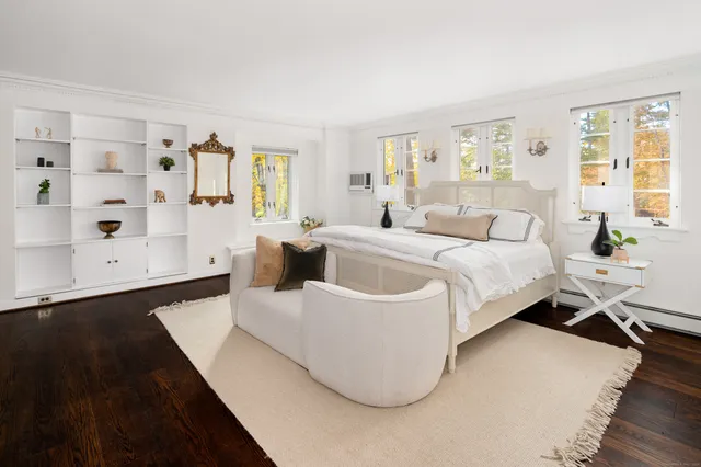 $2,150,000 | 271 Hunting Ridge Road, Stamford, CT 06903