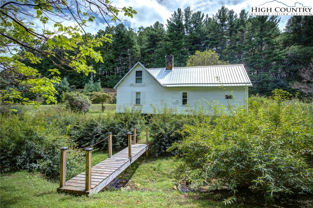 604 Colvard Farm Road Jefferson, NC 28640 - Photo 9 of 39 Gallery Image 9