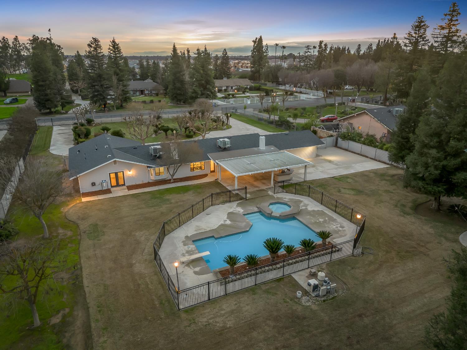 7284 West Rialto Avenue Fresno, CA 93723 - Photo 4 of 60