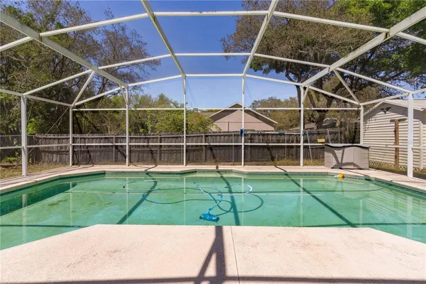 $2,350 | 40045 Palm Street, Lady Lake, FL 32159