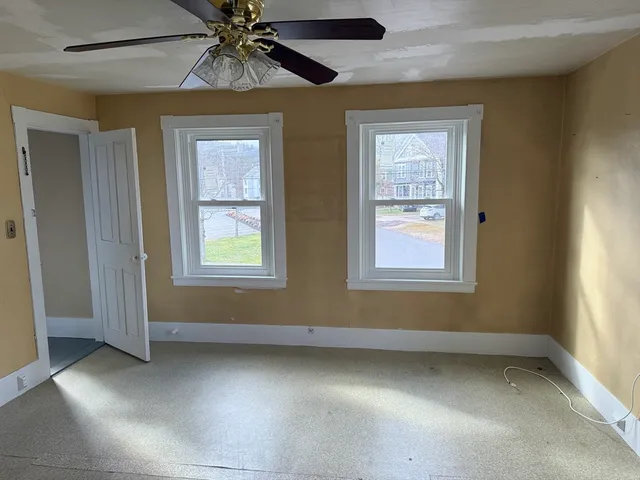 $299,900 | 35 School Street, Winchendon, MA 01475