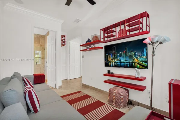 $40,000 | 2143 North Bay Road, Miami Beach, FL 33140