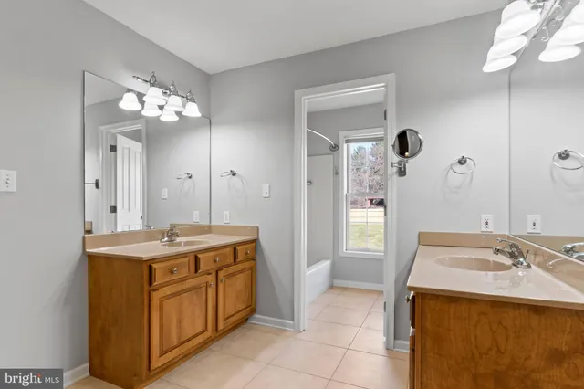 $4,000 | 5002 Greenwood Circle, Enola, PA 17025