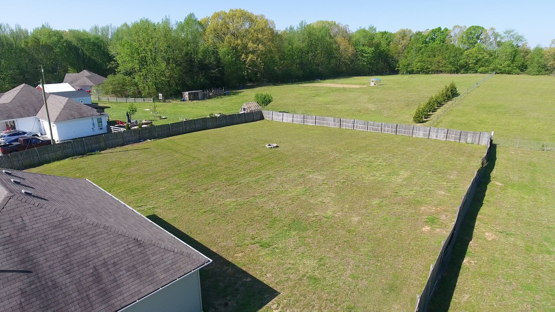 113 Wells Lee Road Elora, TN 37328 - Photo 34 of 39 a view of a swimming pool with a yard