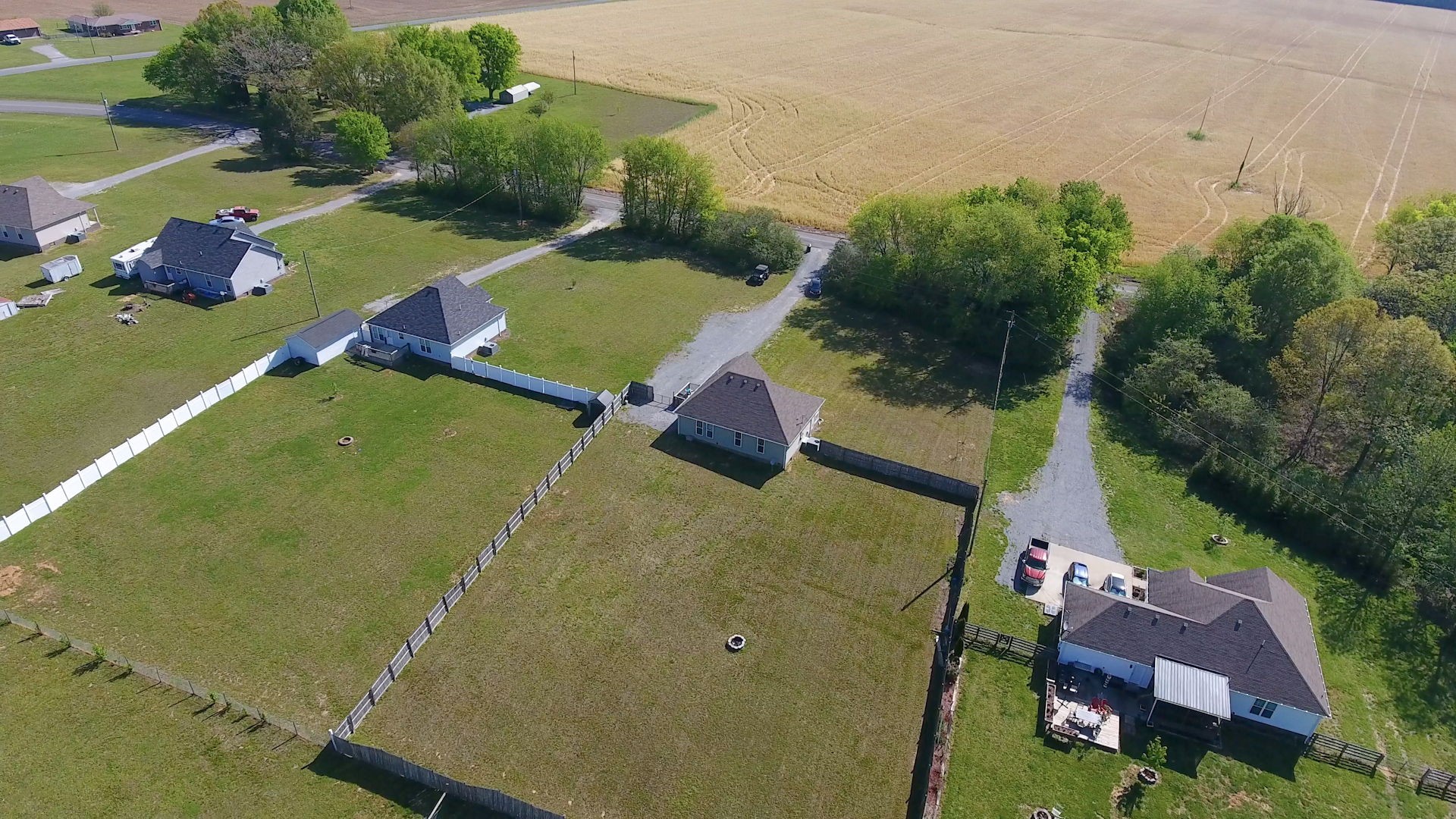 113 Wells Lee Road Elora, TN 37328 - Photo 39 of 39 an aerial view of a house with a yard basket ball court and outdoor seating