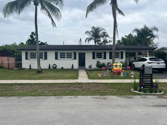 $2,800 | 4820 Southwest 11th Court, Plantation, FL 33317