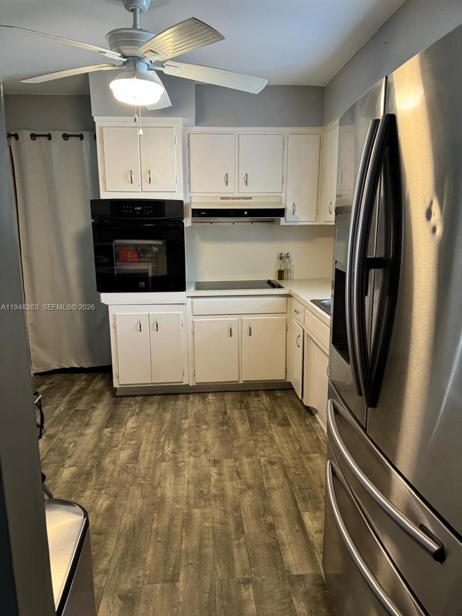 4820 Southwest 11th Court Plantation, FL 33317 - Photo 3 of 12