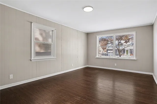 $2,500 | 21 Raleigh Road, Irondequoit, NY 14617