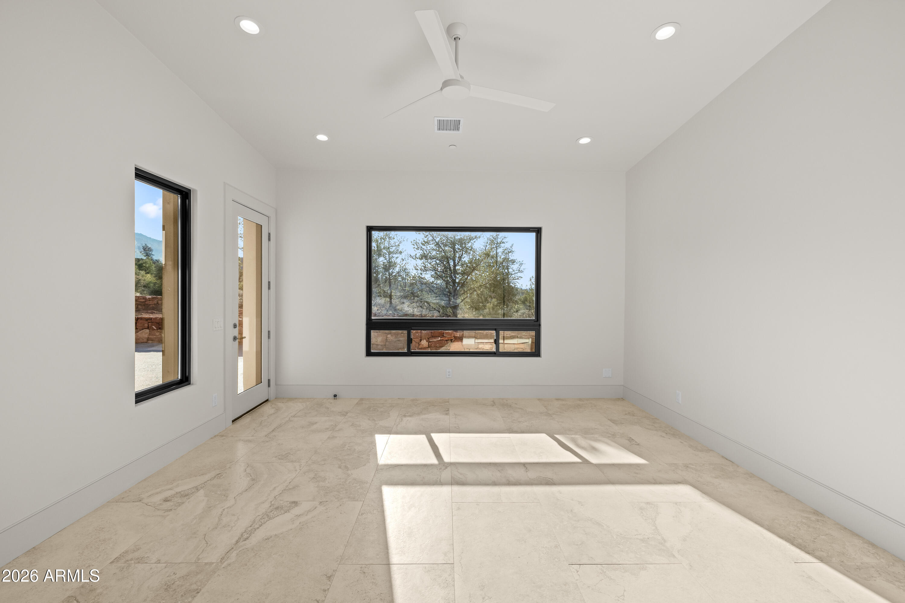 10 Amber Cliffs Way Sedona, AZ 86336 - Photo 47 of 60 Bedroom 3