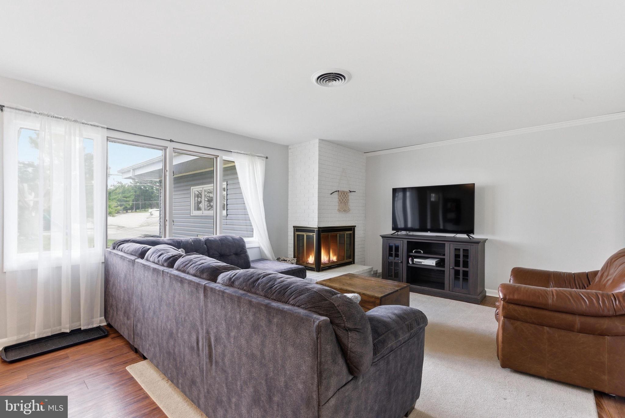 20767 Beaver Creek Road Boonsboro, MD 21713 - Photo 5 of 47