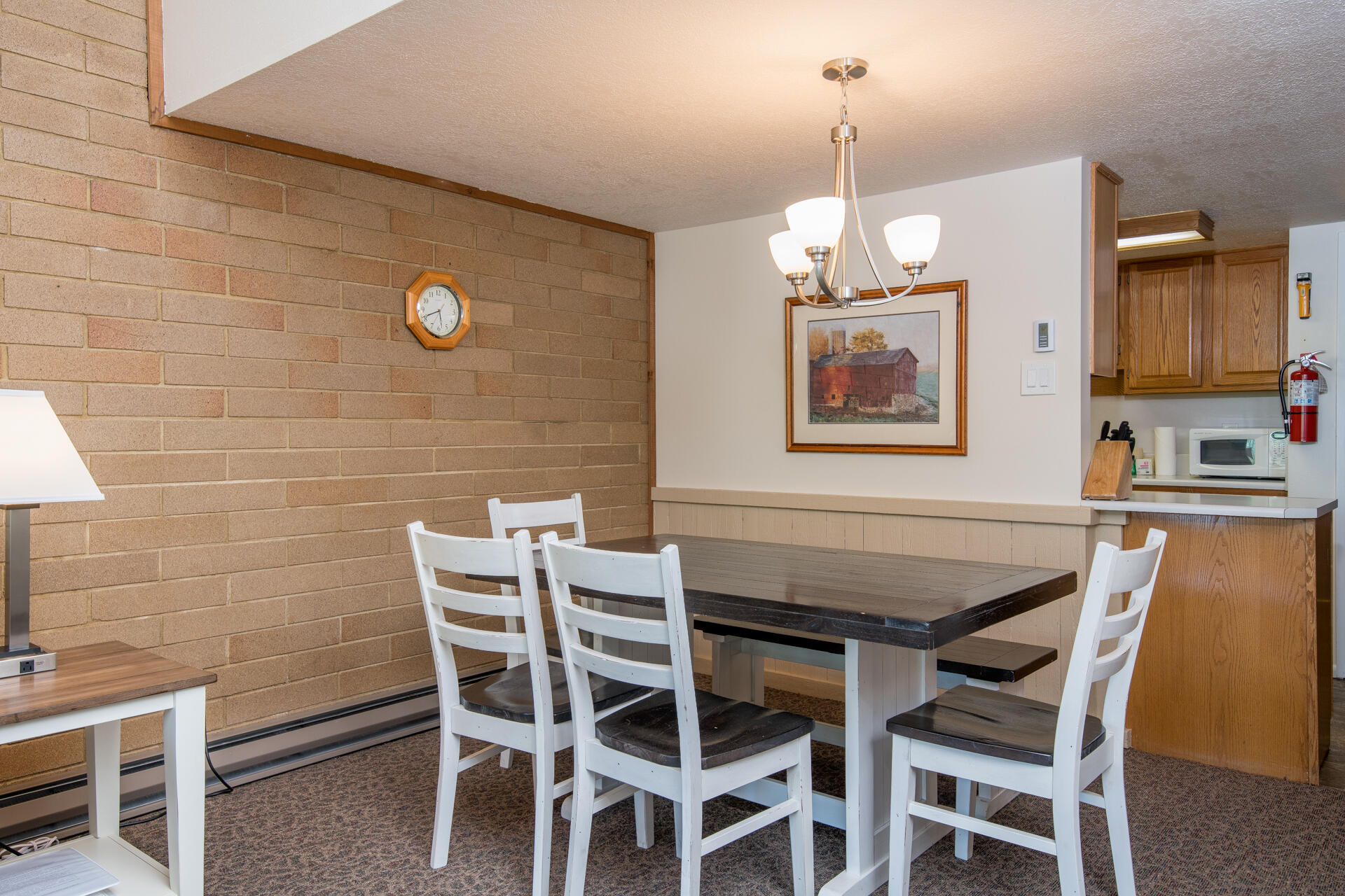 127 Saddle Road, Unit D7 Ketchum, ID 83340 - Photo 7 of 21 Dining Room