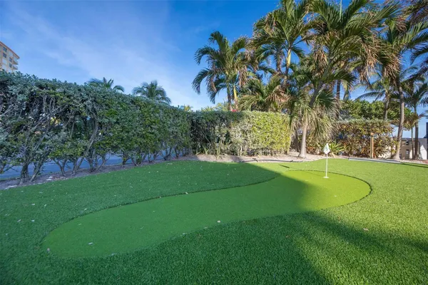 $2,450 | 305 North Pompano Beach Boulevard, Unit 307, Pompano Beach, FL 33062