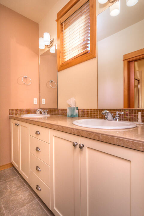 57142 Evergreen Loop, Unit 30 Sunriver, OR 97707 - Photo 27 of 37 Evergreen Loop 57142 Unit 30 (27 of 37)