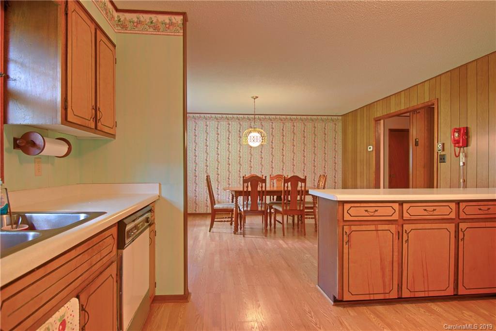 67 Sandy Branch Road Balsam Grove, NC 28708 - Photo 12 of 29 Gallery Image 12