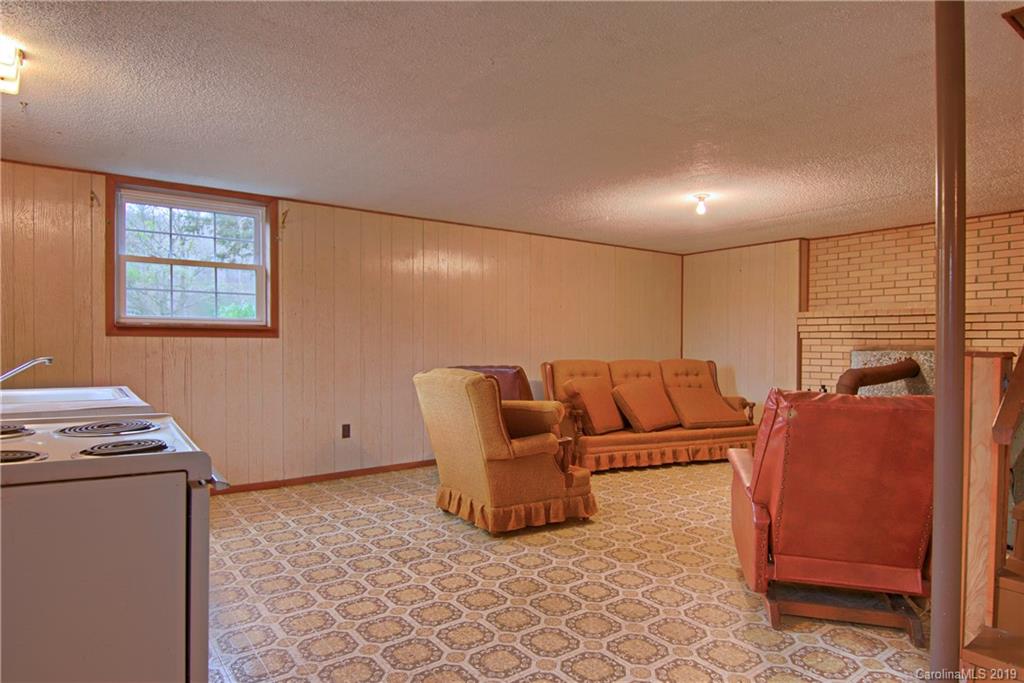 67 Sandy Branch Road Balsam Grove, NC 28708 - Photo 17 of 29 Gallery Image 17